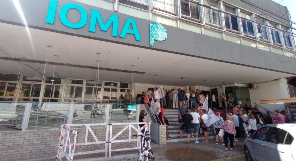 Cortan la cobertura de IOMA por 48 horas: Afecta a más de 2 millones de afiliados