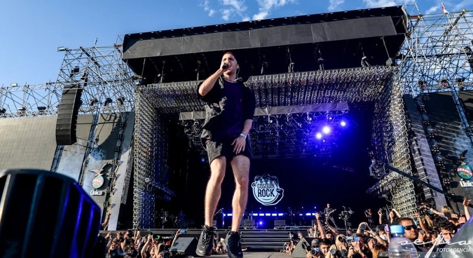 La variedad estilística fue la gran estrella en la primera jornada del Cosquín Rock