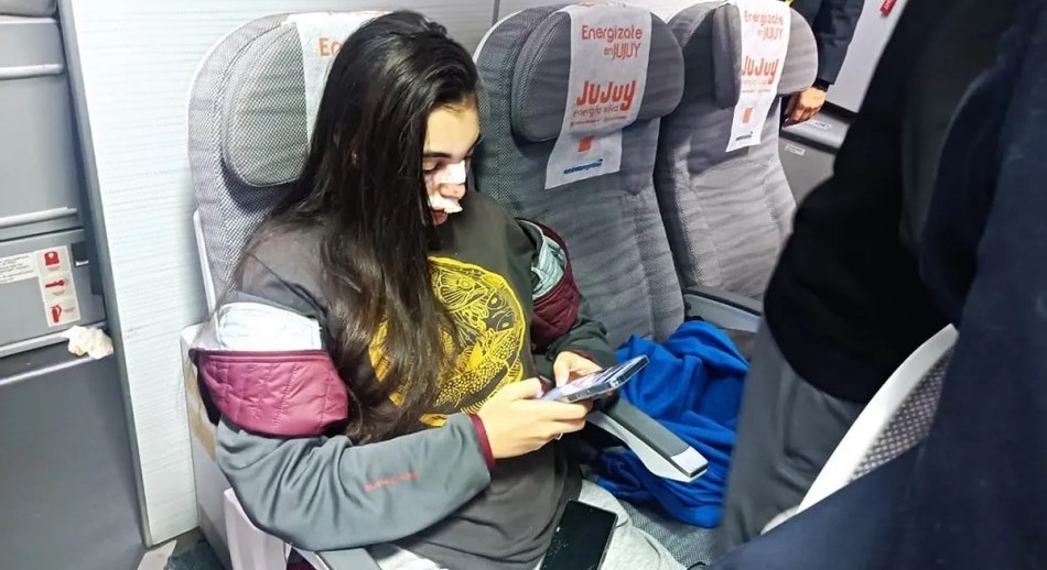 Doce pasajeros resultaron heridos por una severa turbulencia en un vuelo desde Madrid